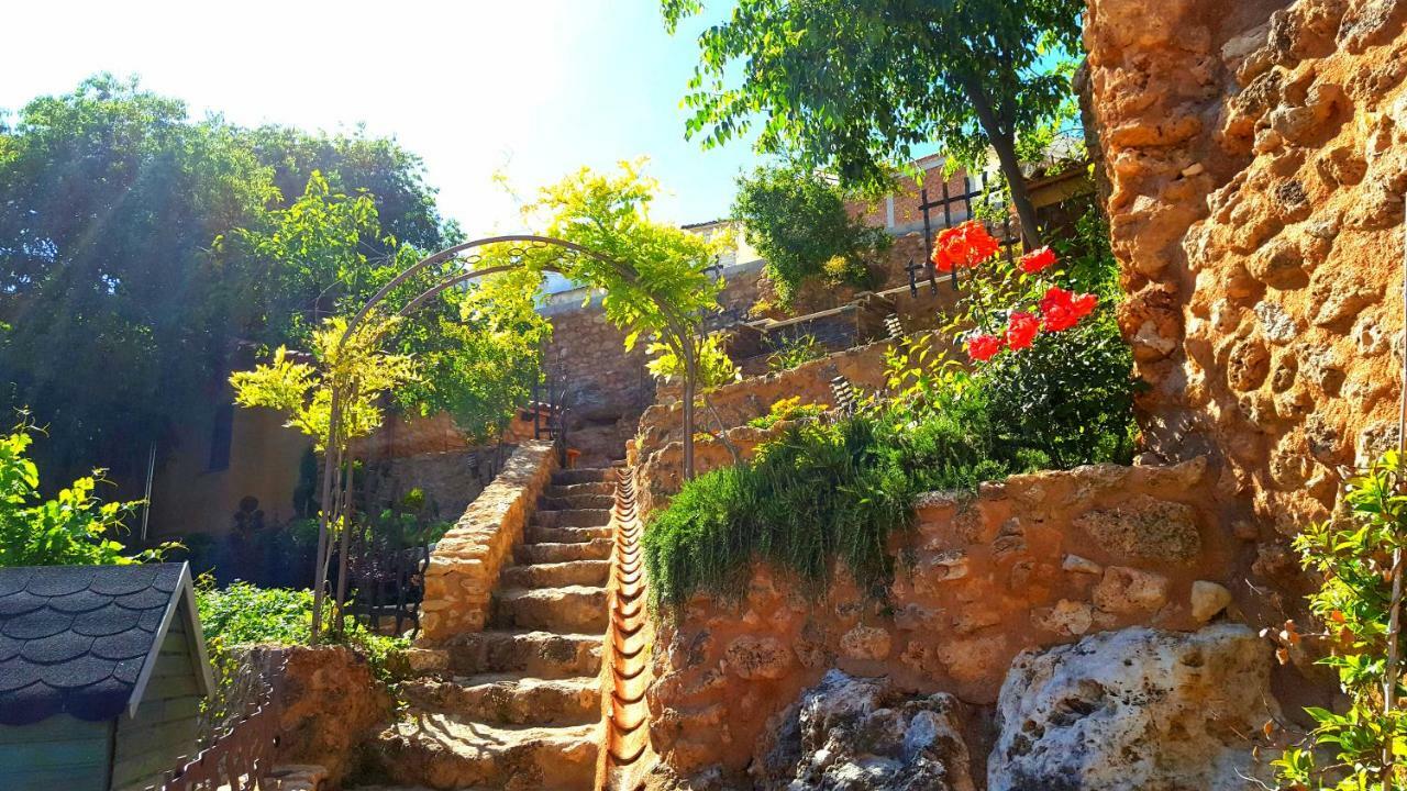 Casas Rurales Almoguer Frailes Exterior photo