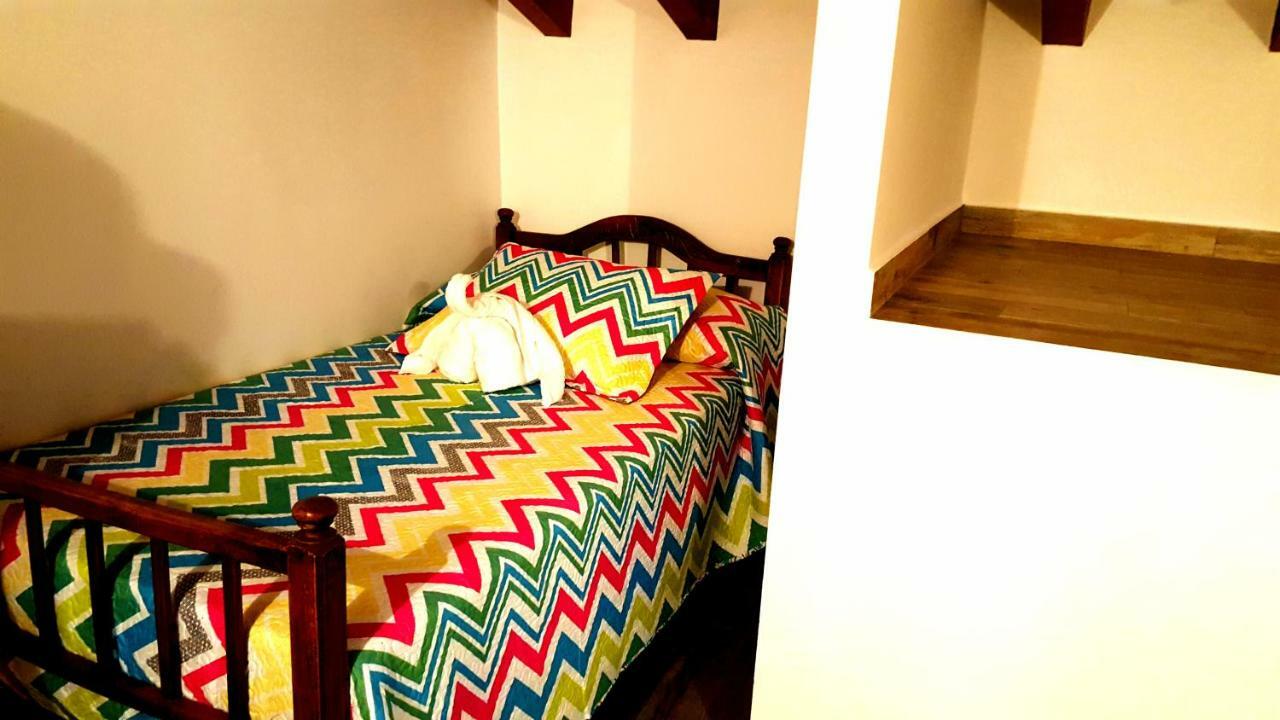 Casas Rurales Almoguer Frailes Exterior photo